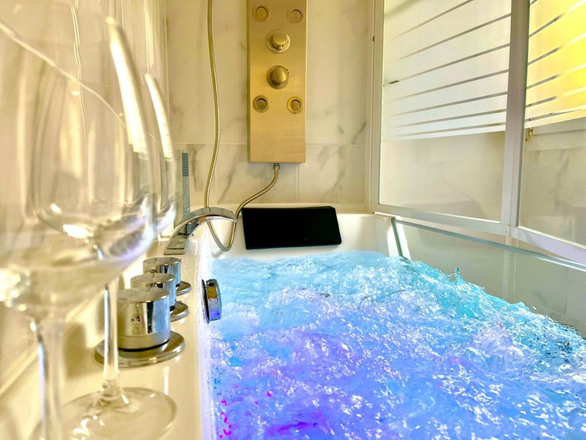 Cocon Luxe - Sauna & Balneo Au Coeur De 랭스 외부 사진